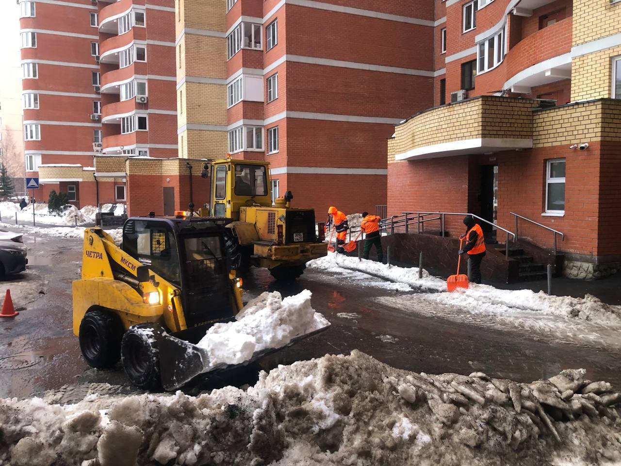 График уборки снега в дворовых территориях