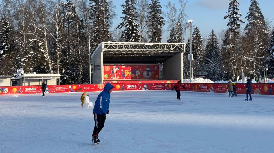 Каток в Городском парке будет работать до 29 марта
