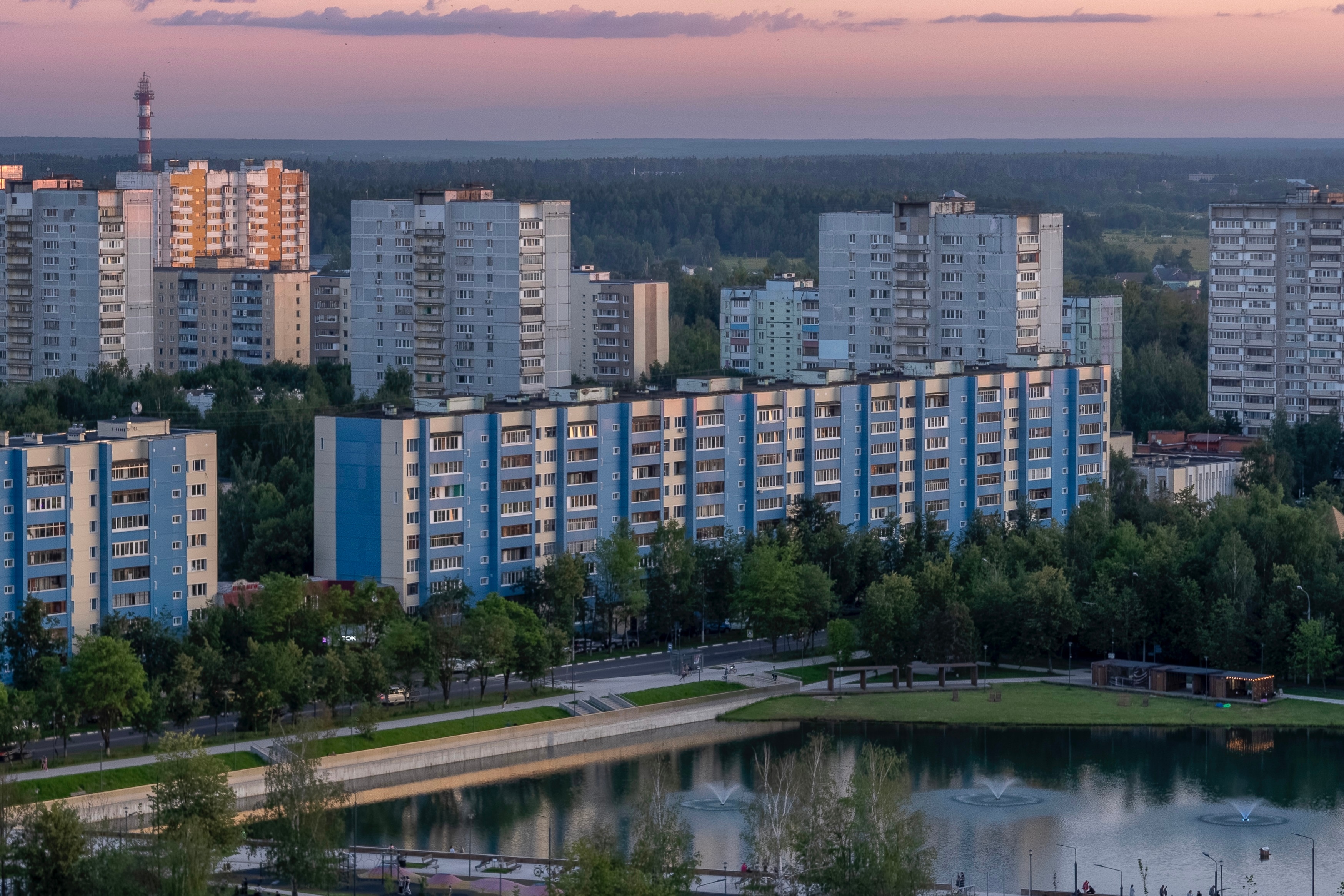 На ул. Молодежная д.5 просим проверить (просушить) подвалы — Краснознаменск