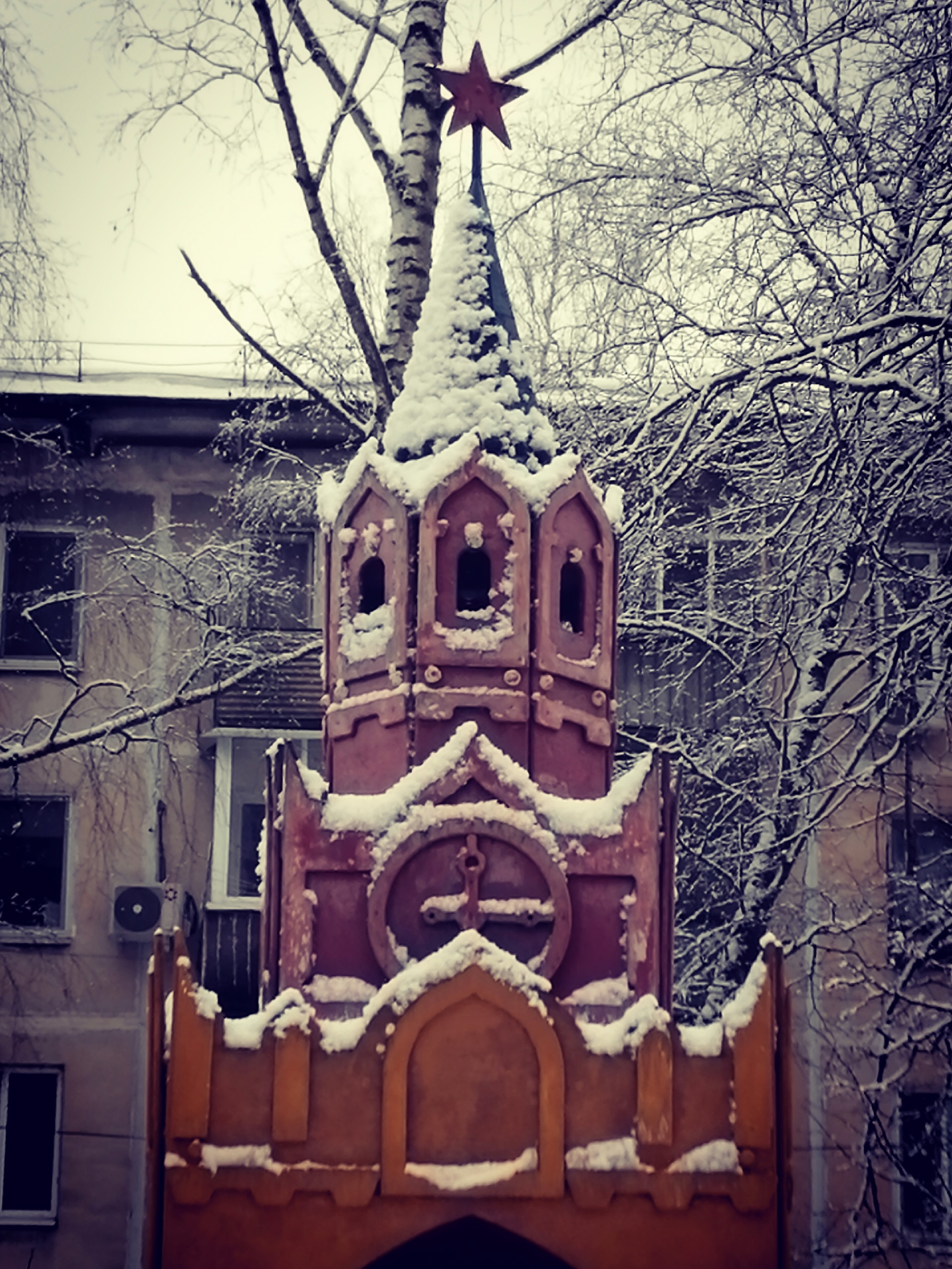 Зима вернулась в самом сердце весны!