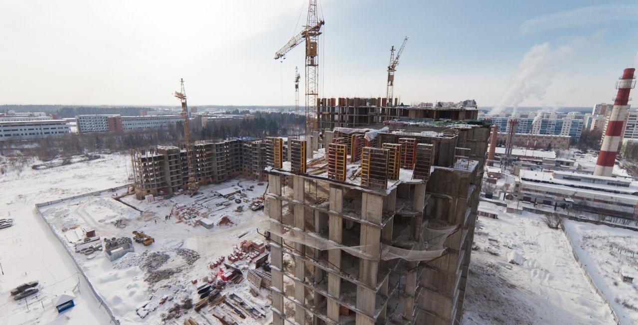 Небольшой полёт над ещё строящимся районом Связистов