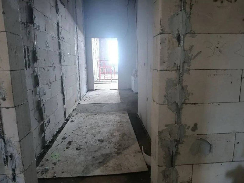 15 марта Владимир Пирогов посетил строительство образовательного центра на ул.Связистов, степень готовности - 57%