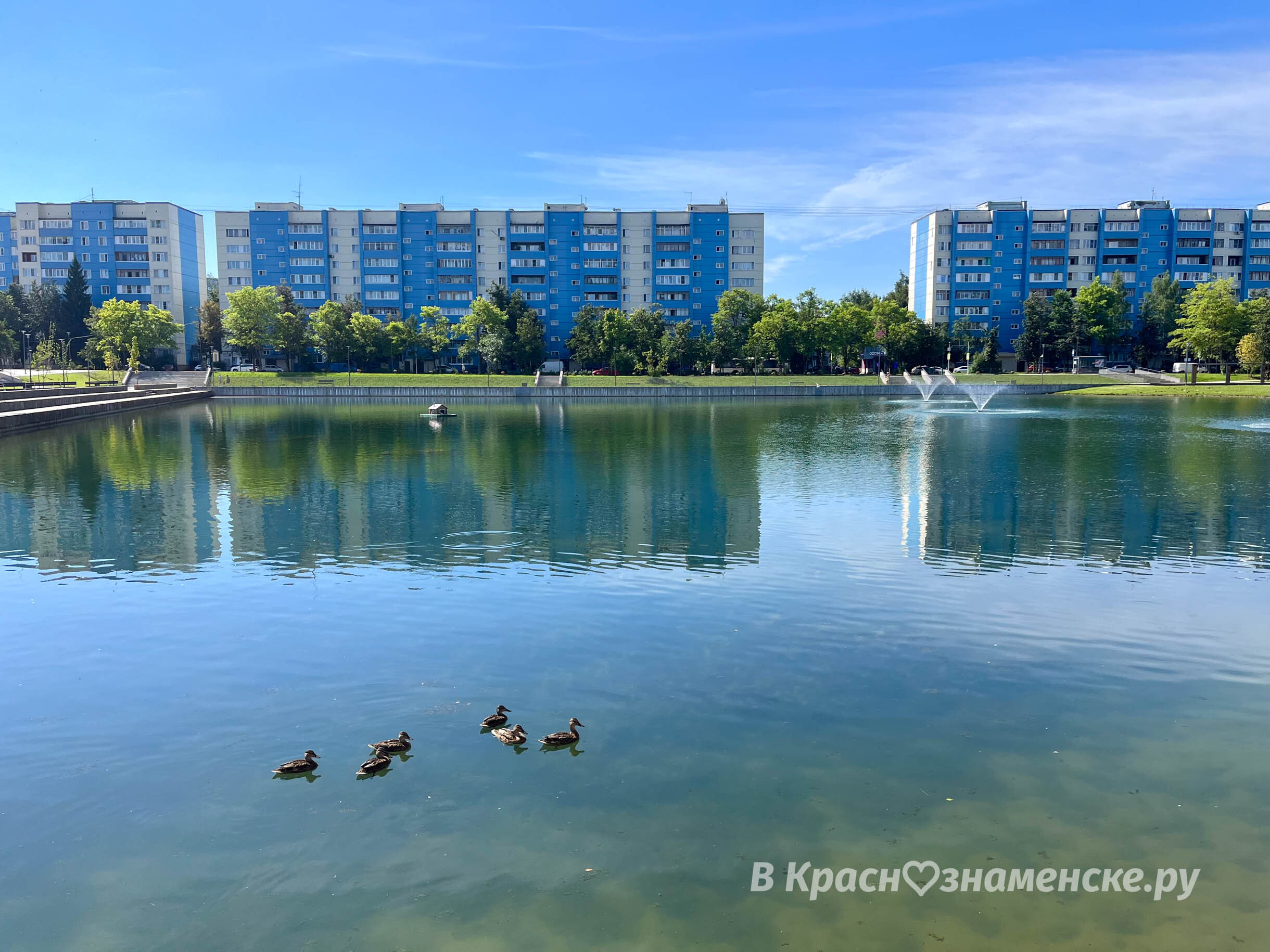 Солнечная прогулка по городу