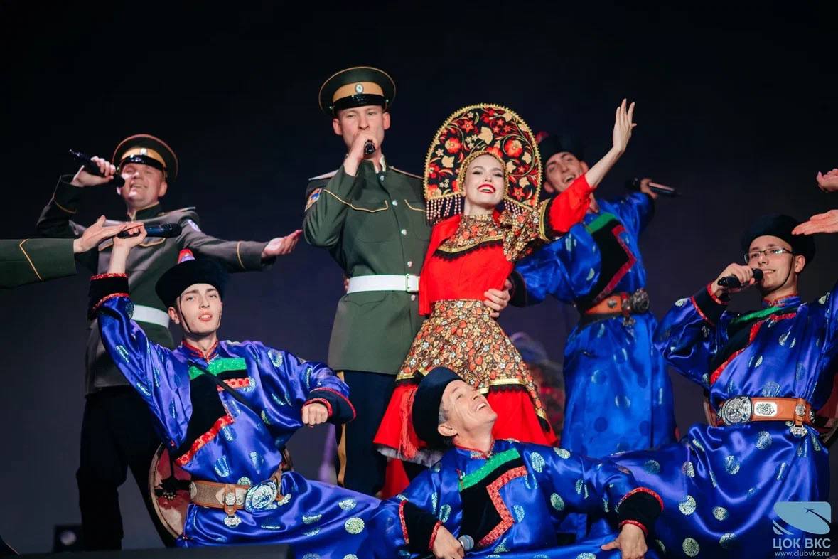 «И звёзды становятся ближе!»: в Краснознаменске прошёл Гала-концерт XI творческого конкурса военнослужащих ВКС.
