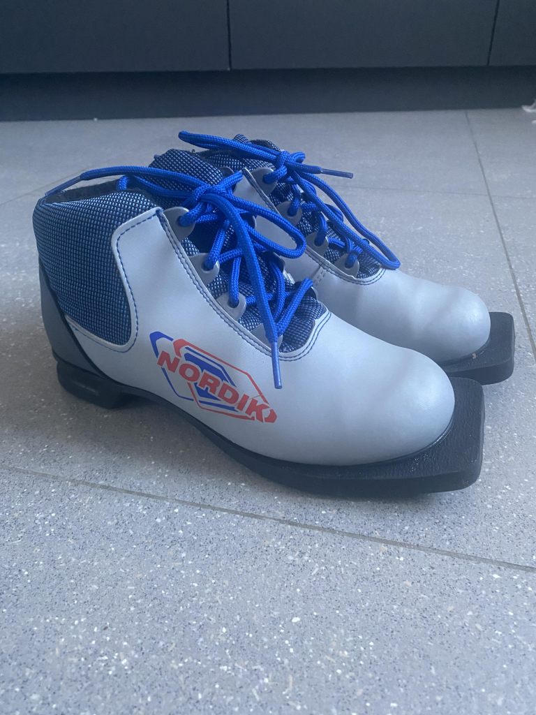Лыжные ботинки nordic 75 мм. Лыжные ботинки нордик. Spine nordik nn75. 75мм nordic синт. Spine nordik nn75.