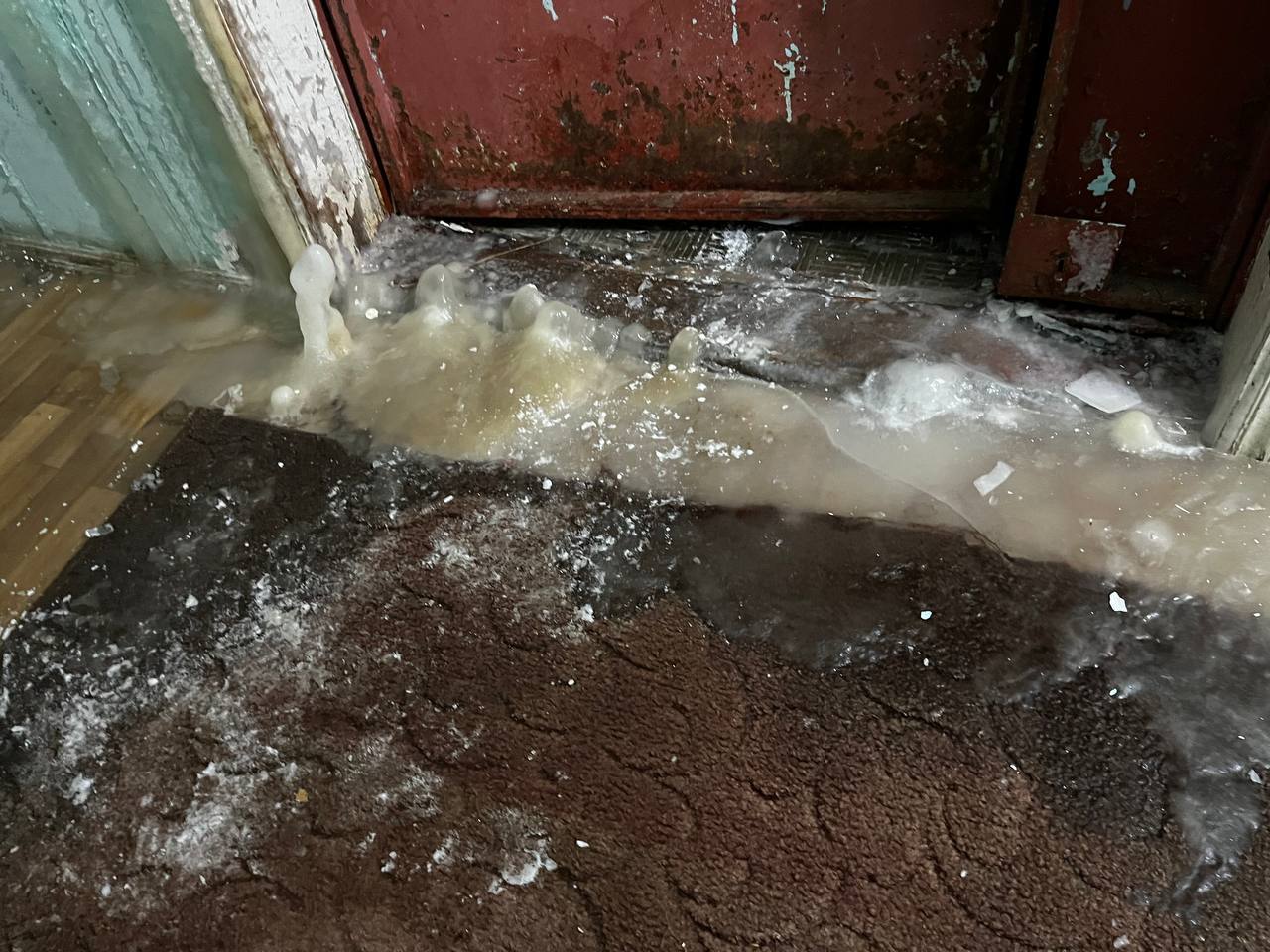 Жесть в доме 3/3 на улице Строителей