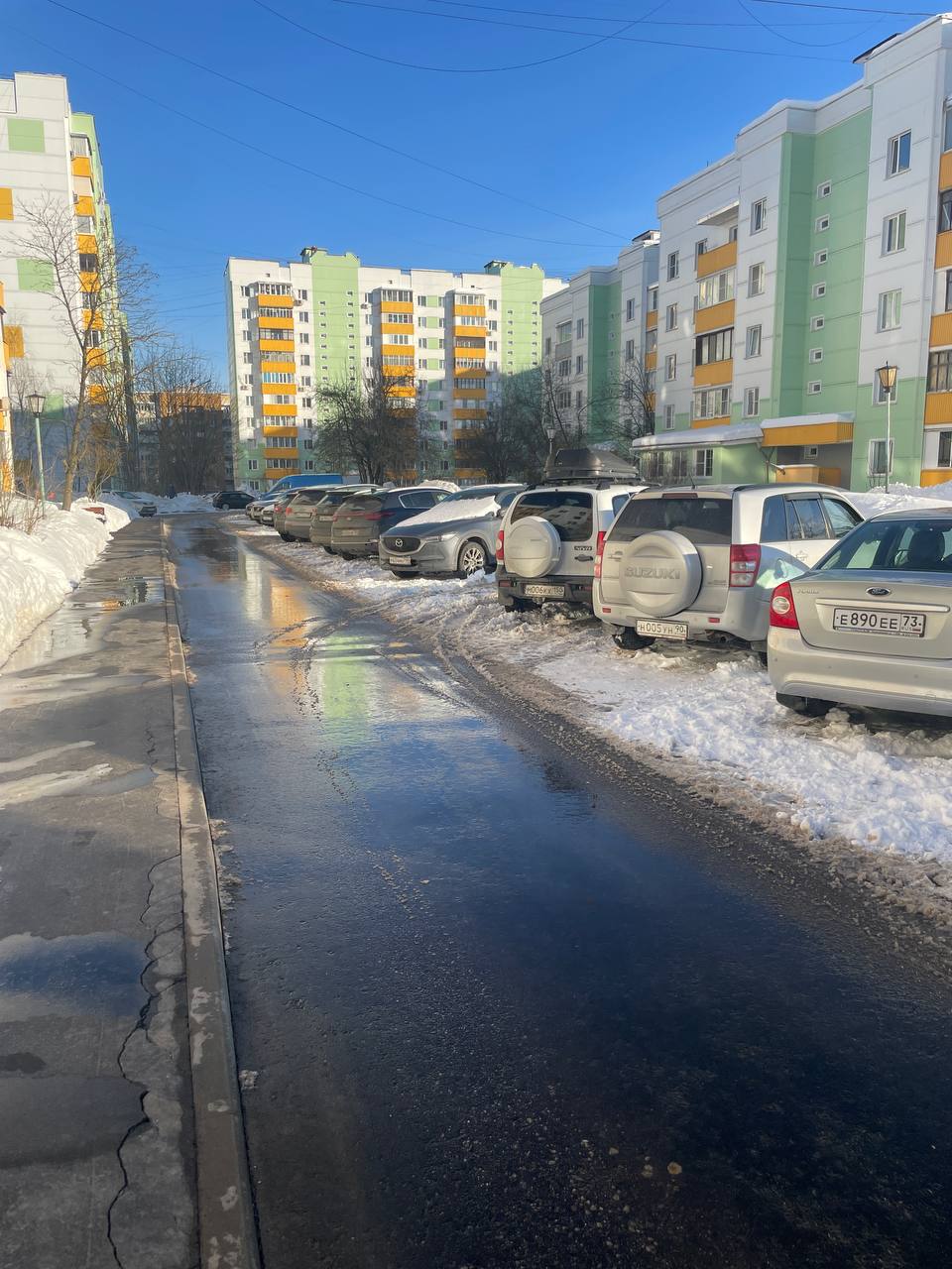 Как чистят дороги во Власихе