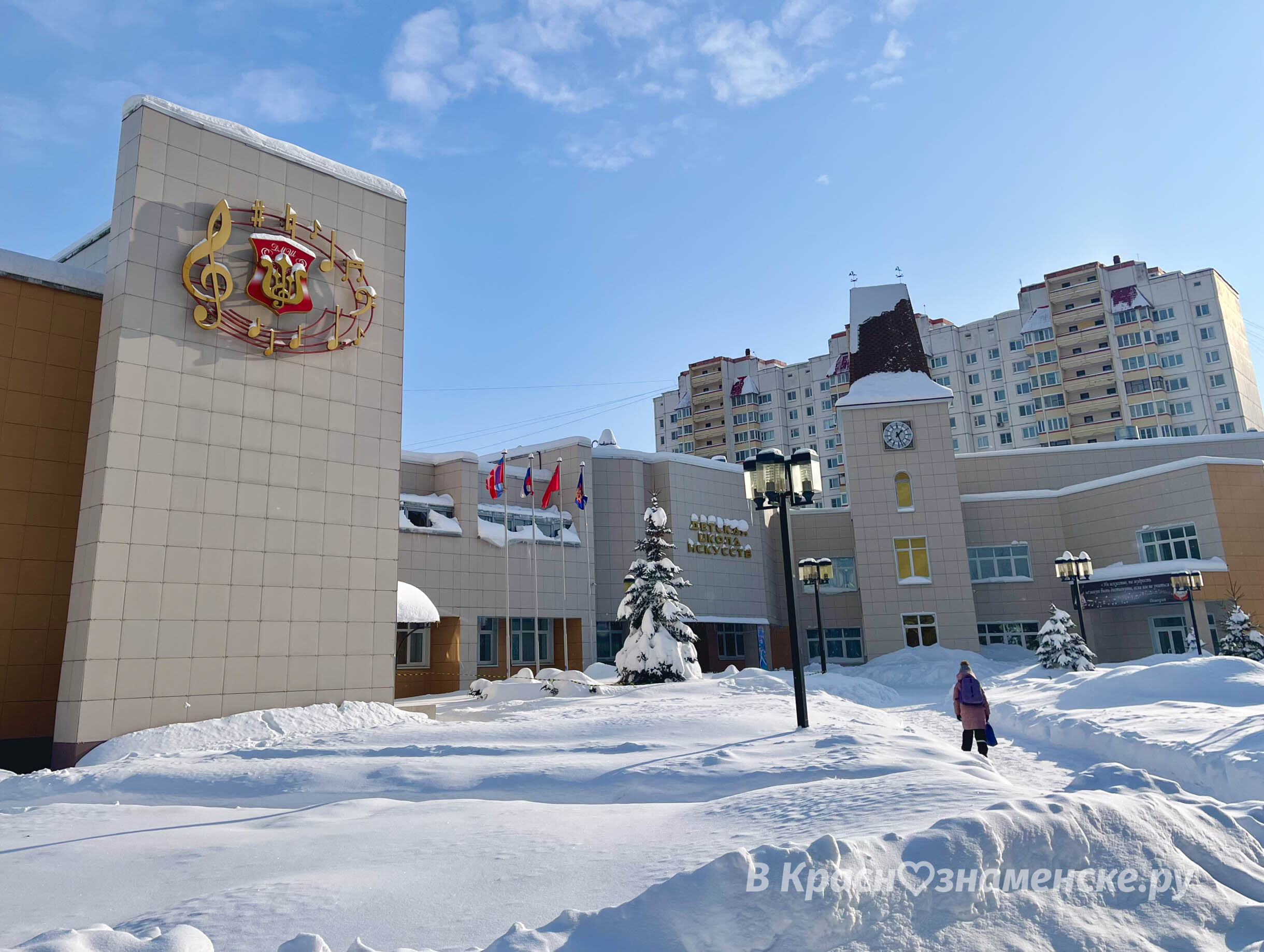В этом году зима радует нас своей погодой и заснеженными сугробами