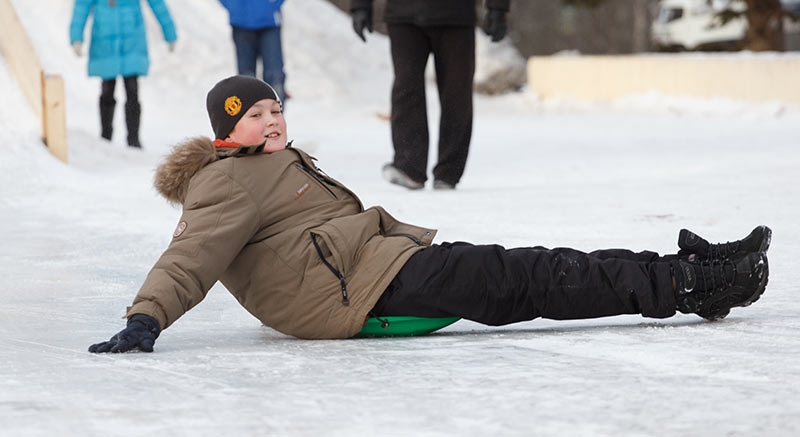 Горка на площади Ленина Горка на площади Ленина