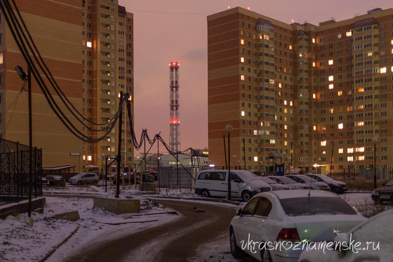 Провода над детской площадкой Провода над детской площадкой