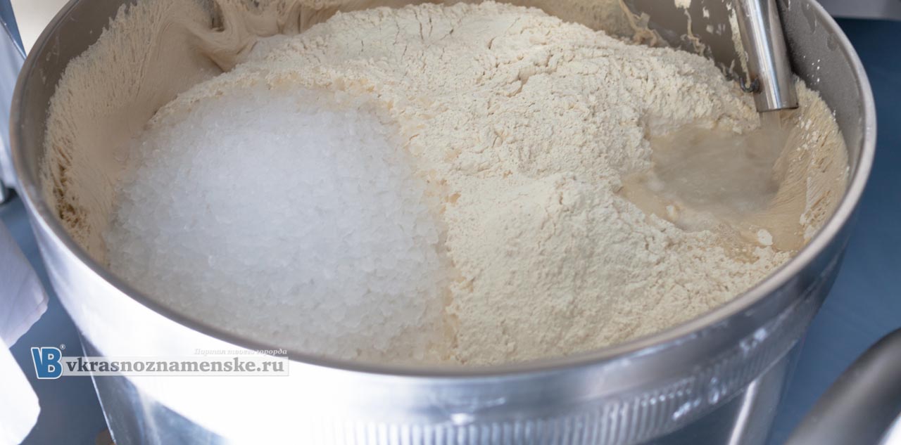 Замес теста Краснознаменск