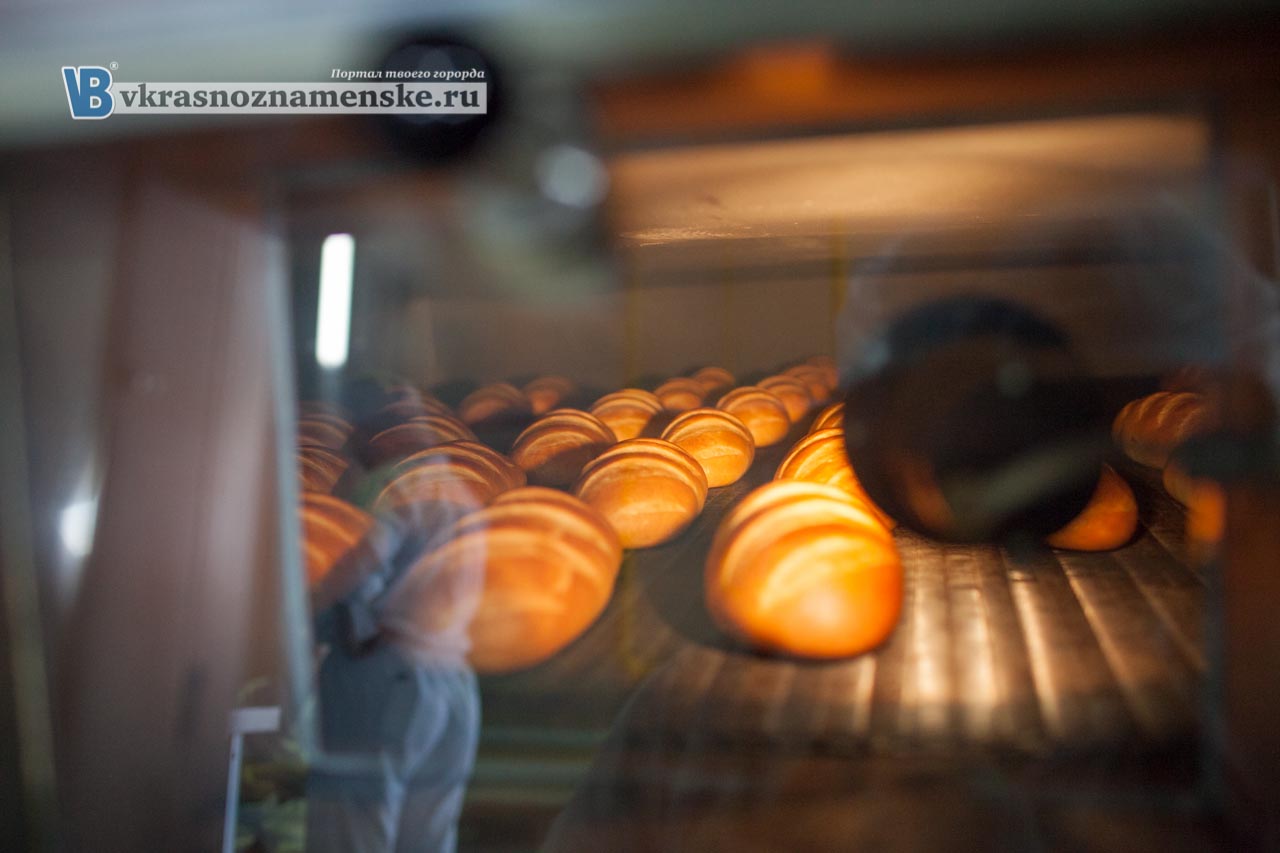 Батон внутри печи Краснознаменск