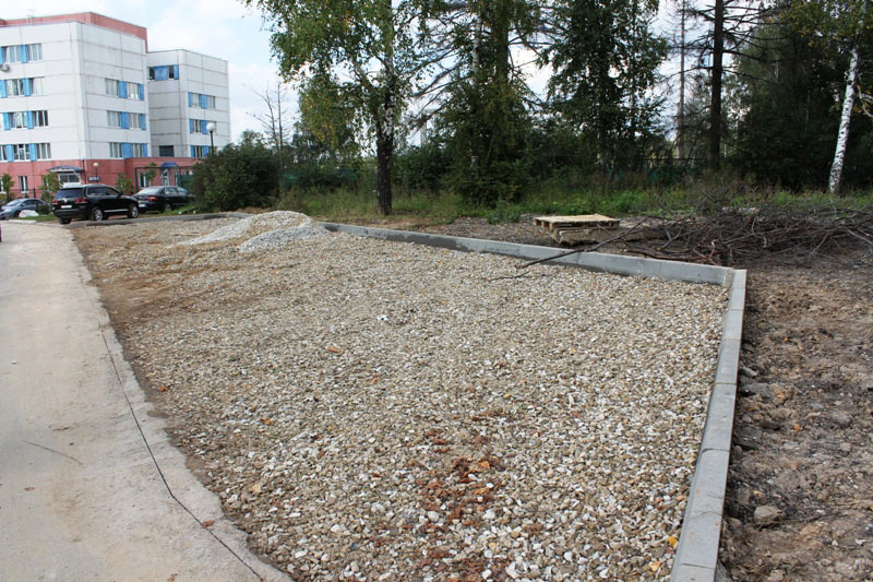 Тротуары у поликлиники