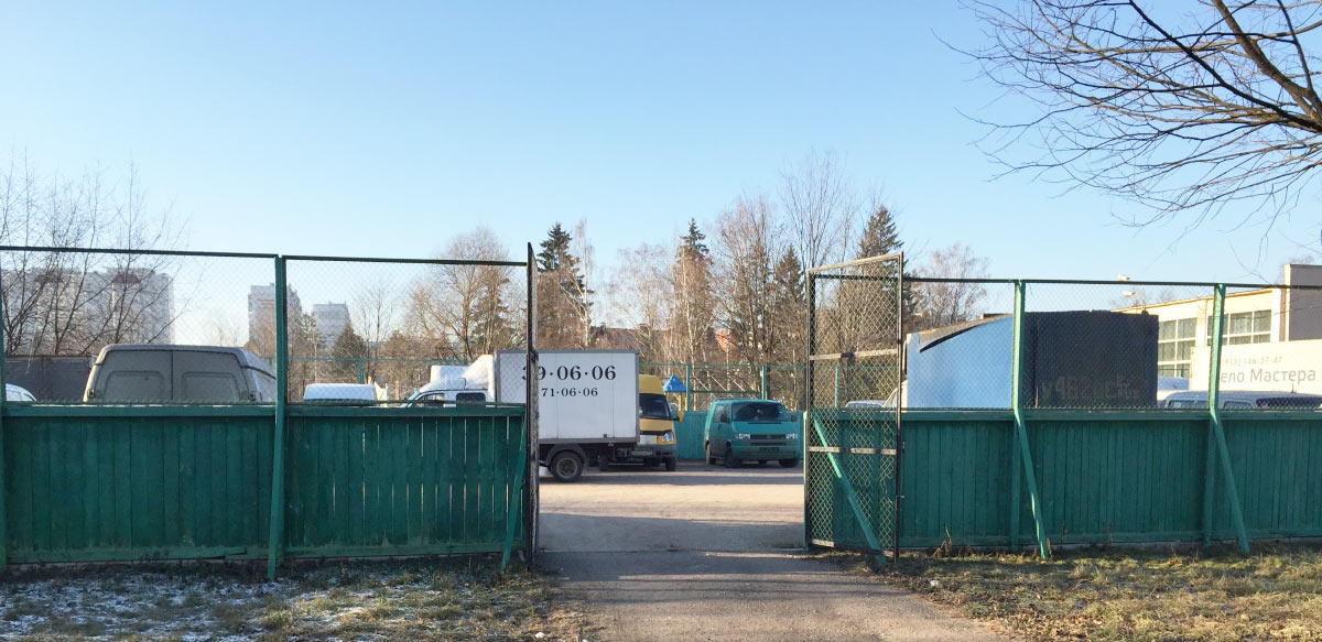 В планах МУП СУН закупить одинаковые палатки, чтобы ярмарка выглядела красиво и эстетично. Через две недели горожане смогут увидеть её в обновлённом виде.