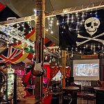 Пятница — время проводить с друзьями и наслаждаться хорошей компанией!