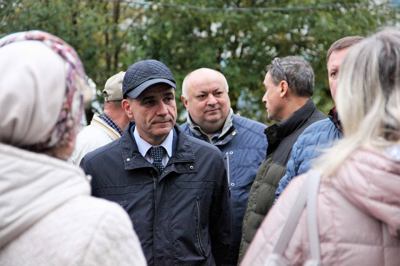 Встреча главы Краснознаменска с жителями города проживающими по адресам: ул. Победы, д. 18 и д. 20