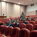 27 октября глава Краснознаменска Игорь Головатик провёл традиционную встречу с жителями в формате «выездной администрации»
