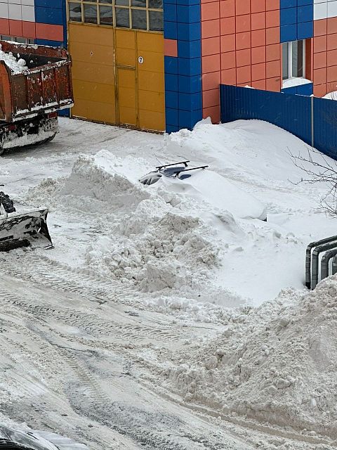 Кому-то придётся долго машину откапывать