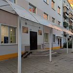 У Детской поликлиники весь декабрь не чистится снег