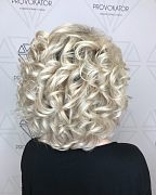 Вечерняя укладка "Локоны" (средняя длина)