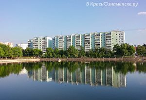 Озёрный забор, был прекрасен в любую погоду