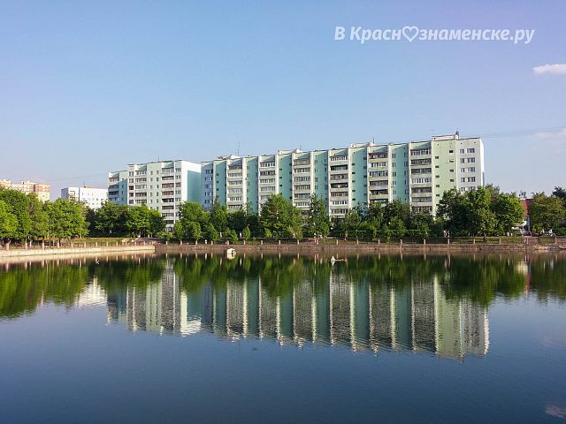 Озёрный забор, был прекрасен в любую погоду