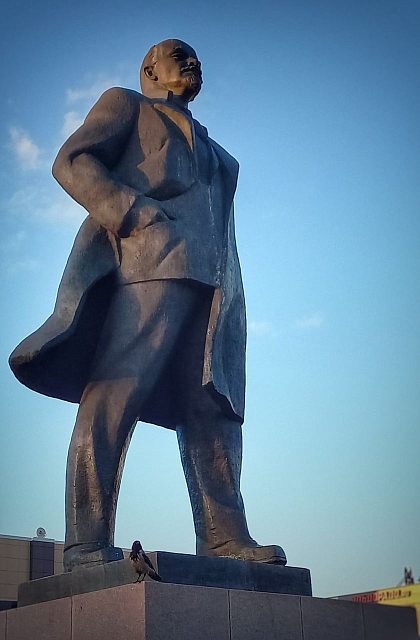 Памятник Ленину