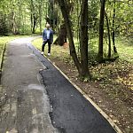 Вчера в Городском парке завершили ремонт пешеходной дорожки