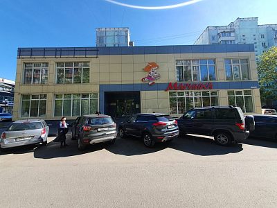 Сдам, 122 кв.м, Помещение свободного назначения