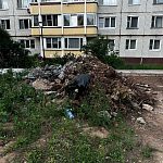 Мусор после работ на ул.Строителей 2 и 4