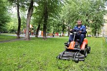 Как решить проблему шума, запаха бензина при покосе травы.