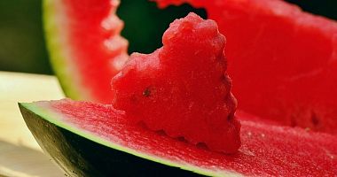 Красный тайский арбуз