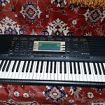 YAMAHA PSR730