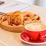 Где в Краснознаменске можно позавтракать