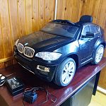 Электромобиль BMW X6  