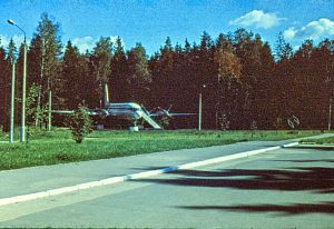 Самолет ИЛ-18 