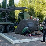 Тем временем, Сквер Победы начали приводить в порядок