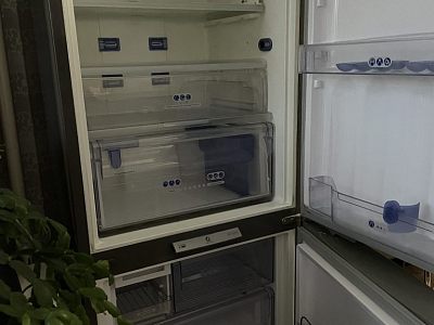 Продам почти даром холодильник 