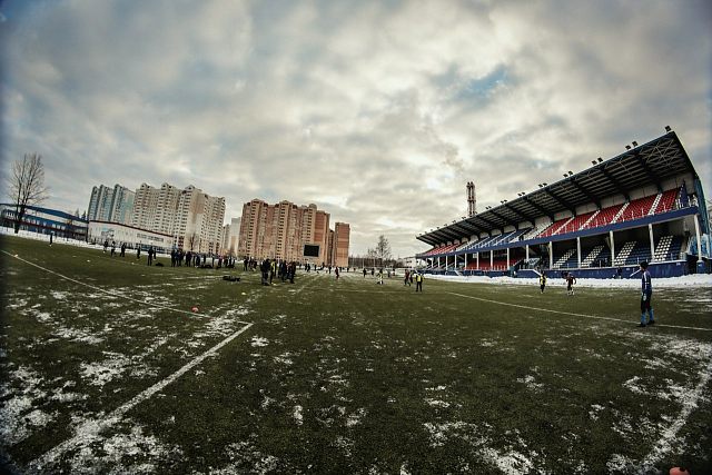 Отличная погода для зимнего футбола