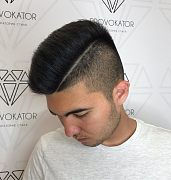 Мужская модельная стрижка