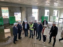 Степень готовности образовательного центра — 30,1 %. Работает 66 человек и 6 единиц техники