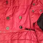 Продам женский пуховик 