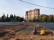8 октября глава Краснознаменска Игорь Головатик посетил строительство образовательного центра на ул. Связистов