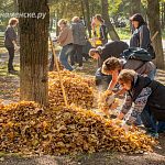 Субботник в сквере Титова