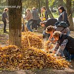 Субботник в сквере Титова