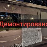 На новых автобусных остановочных павильонах уже зафиксированы случаи повреждения стеклянных конструкций