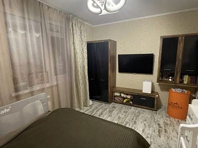 Продам, 59.9 кв.м, 2-комнатная