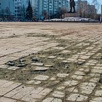 Что происходит с плиткой на площади Ленина?