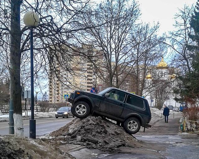 Интересный метод парковки