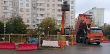 Глава Краснознаменска посетил строительство пятой школы и проверил ход работ по ремонту тепловой сети на ул. Октябрьской и ул. Строителей.
